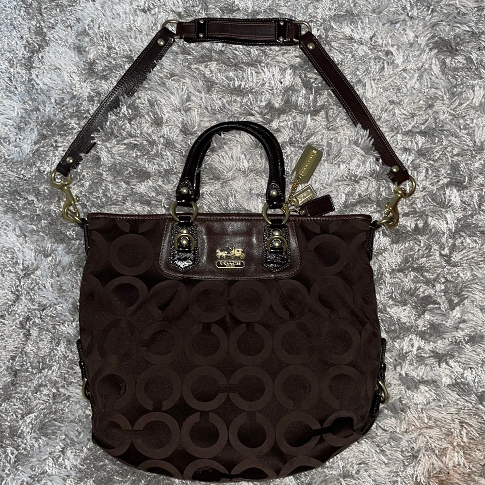 Coach shoulder bag